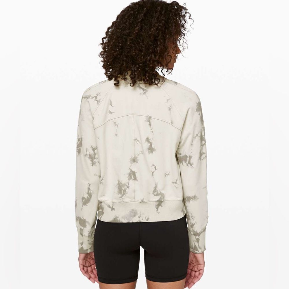 LULULEMON TIE DYE CROP CREW NECK - Picture 2 of 5